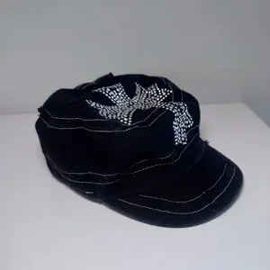 David and Young | Accessories | Vintage David Young Y2k  display picture 3